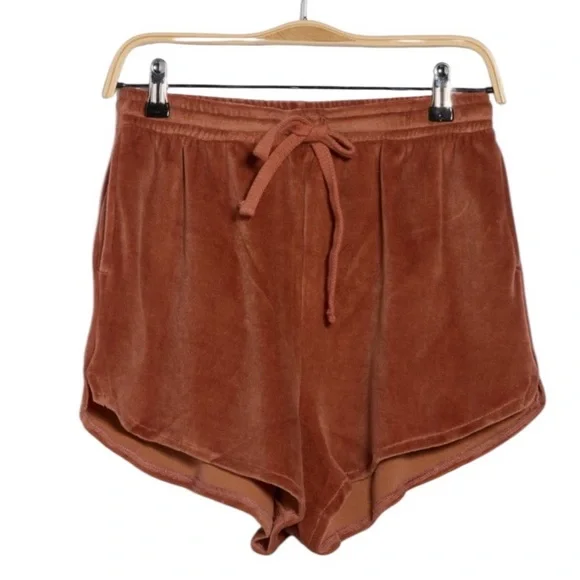 NWT Vitamin A Mari Cover Up Shorts in Latte Size 8 Medium - Picture 3 of 10